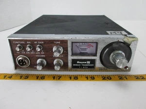 Vintage Royce 1-675 CB Radio 40 Channel Mobile Unit SKU M4 GS - Picture 1 of 10