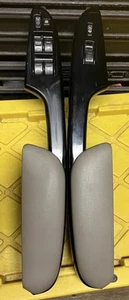 2004-2010 Toyota Sienna Driver Left Door Right Door Power Window Switches OEM - Picture 1 of 1