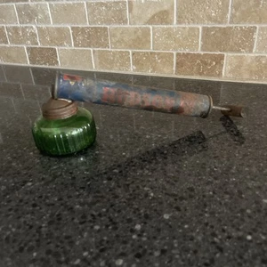 Vintage Hudson Pump Duster Bug Sprayer Green Glass Bottle Jar Metal Wood Fogger - Picture 1 of 4