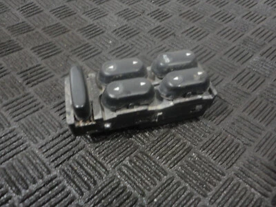 Ford Explorer Eddie Bauer 2005 4,6 L interruptor de ventana eléctrica principal delantero izquierdo Foto 1 de 4