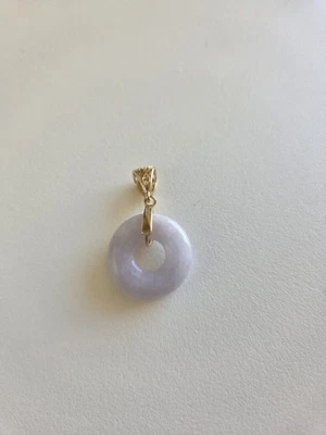 Donut Pandent de Jadeíta Natural Birmania Grado A con Plata 925 Foto 1 de 4