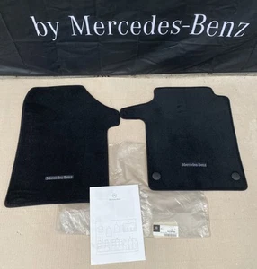 MERCEDES W447 VITO KIT TAPPETINI IN VELLUTO ANTERIORE OEM A4476801602 - Picture 1 of 12