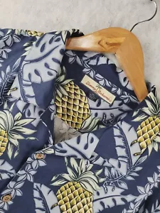 Tommy Bahama Shirt Men sz XL Silk Hawaiian Camp Button Up Pineapple Print - Picture 1 of 11