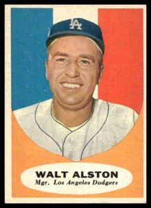 1961 Topps #136 Walt Alston  Los Angeles Dodgers EX-EXMINT