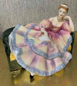 ROYAL DOULTON CHINA LADY PUPPE PAULINE MODELL No HN 2441 BONE CHINA TOP - Bild 1 von 6
