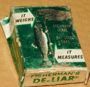 VINTAGE FISHING SCALE & TAPE MEASURE LANGLEY FISHERMAN’S DE-LIAR w/ Original Box - Picture 1 of 6