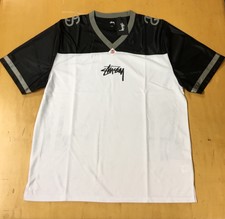 camiseta stussy blanca