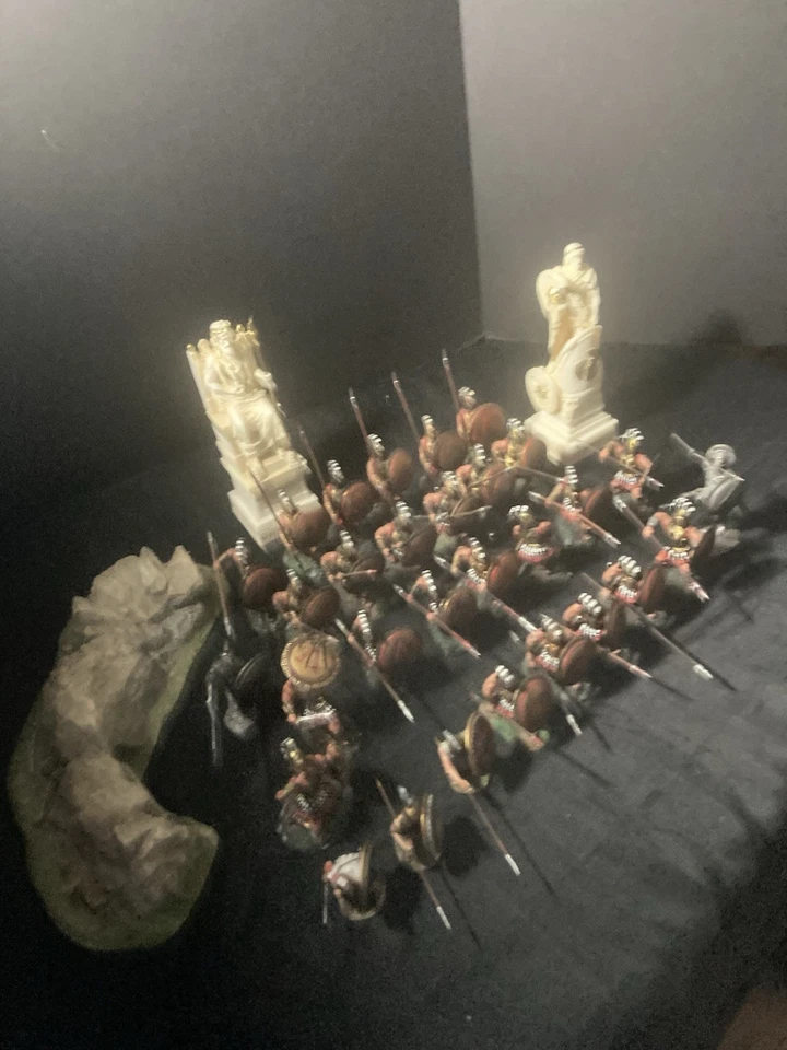 孔蒂收藏品锡和塑料斯巴达人 — 第 1/4 张图片