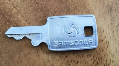 Llave de equipaje Samsonite 170 S Foto 1 de 2
