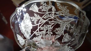 Vintage Silver Overlay & Trim Glass Candy Nut Dish With Leaf Design 6.75” - Picture 1 of 9