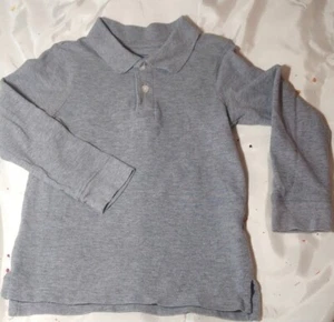 1 Boy Childrens Place long sleeve two button uniform shirt size 5T grey preowned - Picture 1 of 4