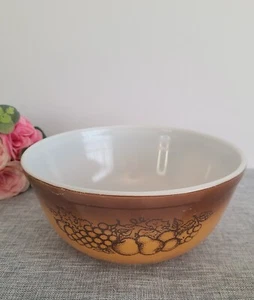 Vintage Pyrex #403 Old Orchard Pattern Brown Nesting Mixing Bowl 8.5" 2 1/2 Qt. - Picture 1 of 9