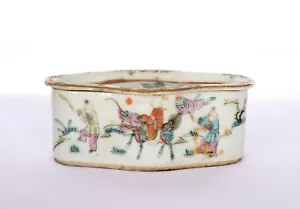 1900's Chinese Famille Rose Porcelain Cricket Box Boy kilin Figure Figurine - Picture 1 of 12