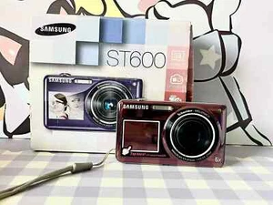 Samsung ST600 14.2MP Dual Screen Digital Camera &Card&Charger Tested 100%Working - Picture 1 of 6