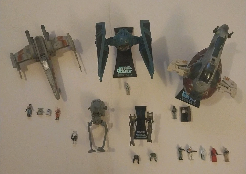 Lote Frota de Ação Star Wars Micro Machines Anos 90 - Playsets Navios Figuras Assy ++ - Imagem 1 de 4