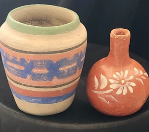 Piccolo vaso vintage in terracotta stile arte popolare messicana mini fiori ceramica (2) - Foto 1 di 10