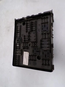 Sicherungskasten Zentralelektrik VW Golf 5, 1K0937124K (471024) - Bild 1 von 6