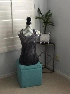 lululemon Batik Racer Black /gray Top 4 - Picture 1 of 4