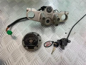 SUZUKI GSF600 GSF 600 BANDIT LOCKS AND KEY YEAR 2001-2003 (CMB1102) - Picture 1 of 12