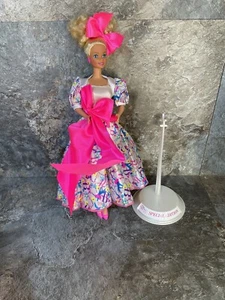 Vintage 1990 Mattel Barbie Style Collector Doll - Picture 1 of 13