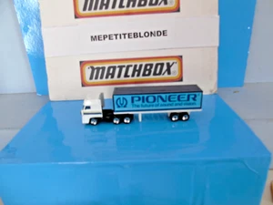 MATCHBOX CONVOY PREPRODUCTION DAF WHITE CAB PIONEER DECALS WHITE TRAILER SEE DES - Picture 1 of 3