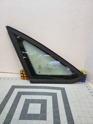 Cuarto de cristal trasero derecho pasajero Ford Focus 2012-2018 4P Foto 1 de 4
