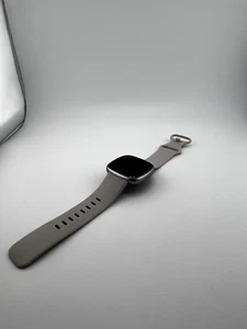 1 x Faulty Fitbit Sense 2 REF# 374718 - Afbeelding 1 van 7