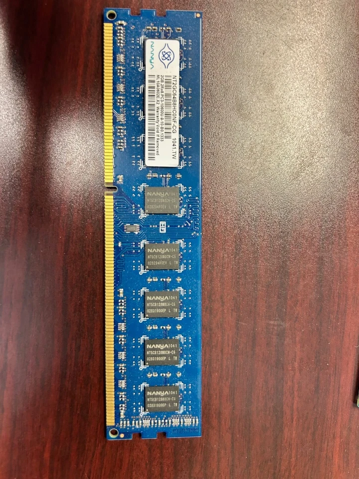 Nanya 2GB 2Rx8 PC3-10600U Desktop Memory  NT2GC64B8HC0NF-CG - Image 1 of 1