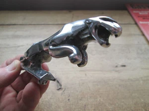 JAGUAR MASCOT / EMBLEM GENUINE OLD SCHOOL 1970's ROARING JAGUAR - Foto 1 di 9