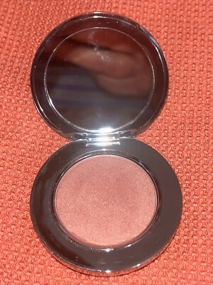 Sombra de ojos Rock & Republic Love Rocks color saturado color rosa nueva sin caja Foto 1 de 4