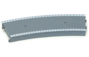 Hornby OO Gauge 6-R462 Large Radius Curved Platform Sections (Plastic) - 6 pcs - Picture 1 of 3