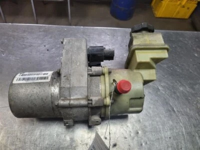 Dodge Challenger SXT 2011-2014 3,6 L R/T 5,7 L bomba de dirección asistida eléctrica usada Foto 1 de 2