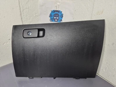 ⭐2012-2019 Volkswagen Passat VW Guantera Tapa con Pestillo Compartimento Puerta Negro⭐ Foto 1 de 4