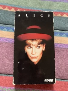 Alice VHS 1991 Mia Farrow Joe Montegna William Hurt Alec Baldwin Woody Allen VTG - Picture 1 of 4
