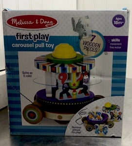 Melissa & Doug First Play Holzkarussell Zugspielzeug - Bild 1 von 6