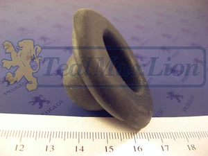 Œillet pour trou 34 mm de passage de transmission de compteur Peugeot 203 et 404 - Imagen 1 de 4