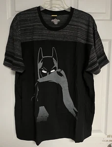 LEGO BATMAN Movie DC Comics Dark Knight Graphic Short Sleeves T-Shirt Size XL - Picture 1 of 12