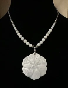 Silver Tone Carved Shell Flower Pendant White Beaded Necklace Choker 15” - Picture 1 of 6