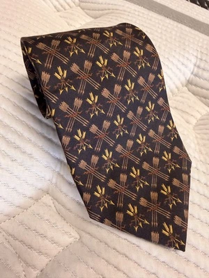 Sulka 100% Silk Men's Necktie, Made In France Black Gold & Tan Crowns Arrows EUC - Image 1 of 4