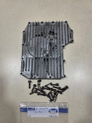 Cubierta inferior del motor Suzuki GS 1100 E GS1100 1981 cárter de aceite #425,2-62 Foto 1 de 4