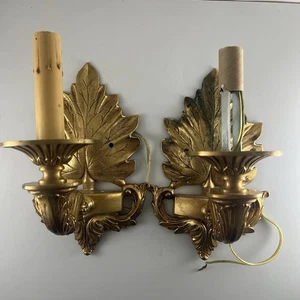 Coppia Applique Elettriche Vintage Oro Ornato Foglia Metallo Finta Candela Regency - Foto 1 di 16