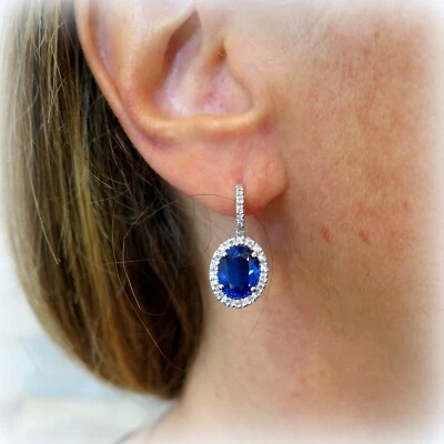 Orecchini pendenti pietra blu contorno in argento 925 - Immagine 1 di 3