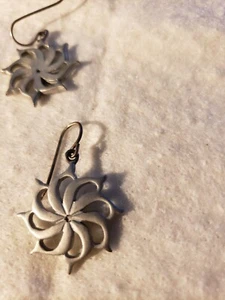 3/4" Silber Swirl Ohrhänger gemarkt mit "C" - Bild 1 von 1