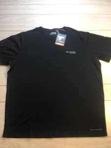 Columbia Titanium Sportswear Company  Omni Shade Green Crew Neck Tshirt L NWT. - Picture 1 of 10