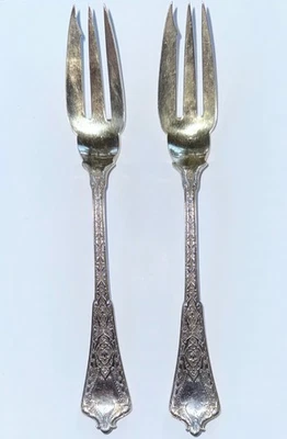 Par de horquillas antiguas para pastel de postre de plata esterlina TIFFANY & Co PERSAS sin monograma Foto 1 de 4