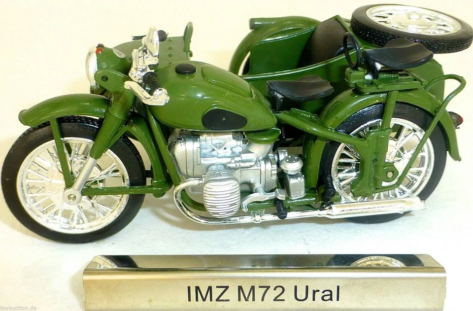 IMZ M72 Ural Motorrad Beiwagen grün DDR 1:24 ATLAS 7168121 NEU OVP LA3 µ - Bild 1 von 4