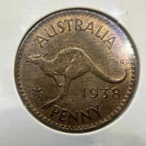 1938 Penny Coin - almost Uncirculated Red - George VI Predecimal - Picture 1 of 2