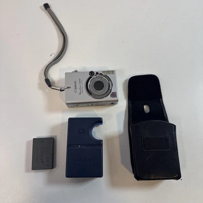 Canon PowerShot Digital ELPH S400 Digital Camera, w/ Battery+CHARGER, For PARTS - Image 1 of 4