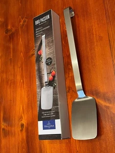Genuine Villeroy & Boch BBQ Passion Spatula. BNIB. - Picture 1 of 3