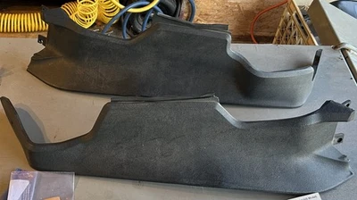 Rodilleras BMW K100LT/RT, quizás K75RT, buen estado, 46631453171 y 46631453172 Foto 1 de 3